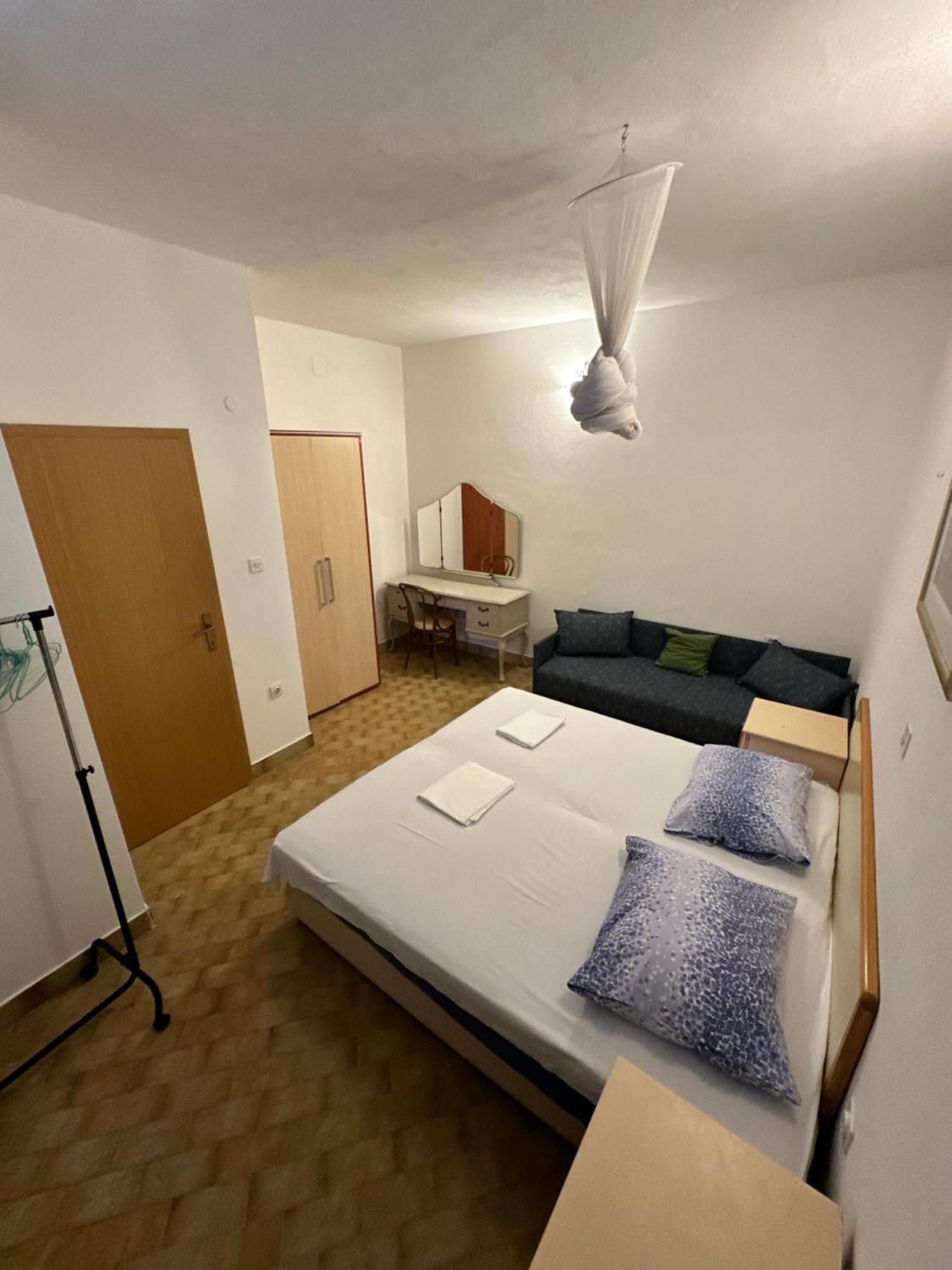 Apartmán Kornelija 2 Podgora Exteriér fotografie